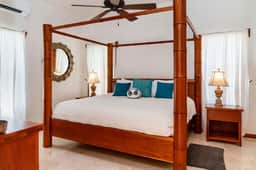 RBR 10-3A Oceanfront 2 BR