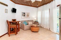 WSC G01-Romantic Suite Garden view 1 bedroom