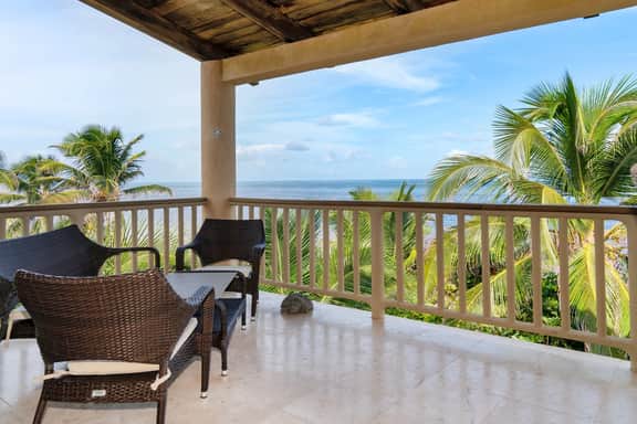RBR 10-1C Oceanfront 2 BR