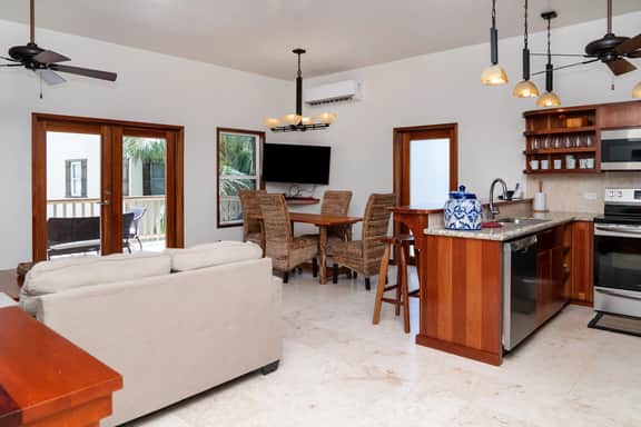 RBR 11B Partial Ocean View 2 BR