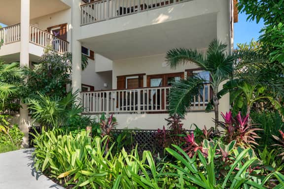 RBR 15A Garden View 1 BR