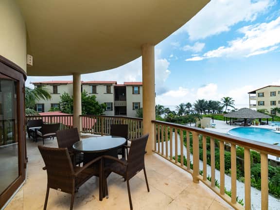 RBR 8B Oceanview 2 BR