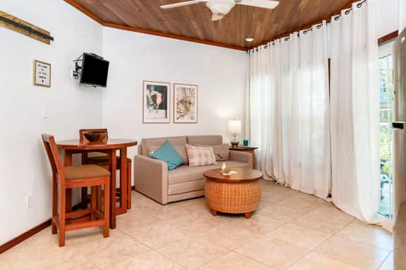 WSC G01-Romantic Suite Garden view 1 bedroom