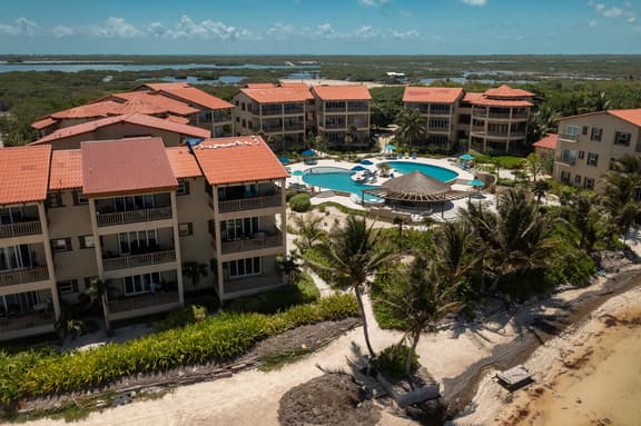RBR 1-2C Oceanfront 2 BR