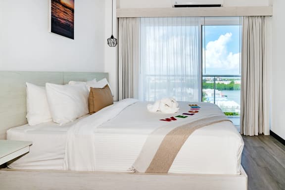 Sunset Suite Unit 503