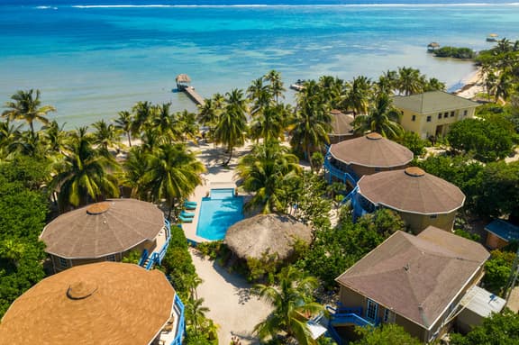 WSC G02-Romantic Partial Ocean View Suite 1 bedroom